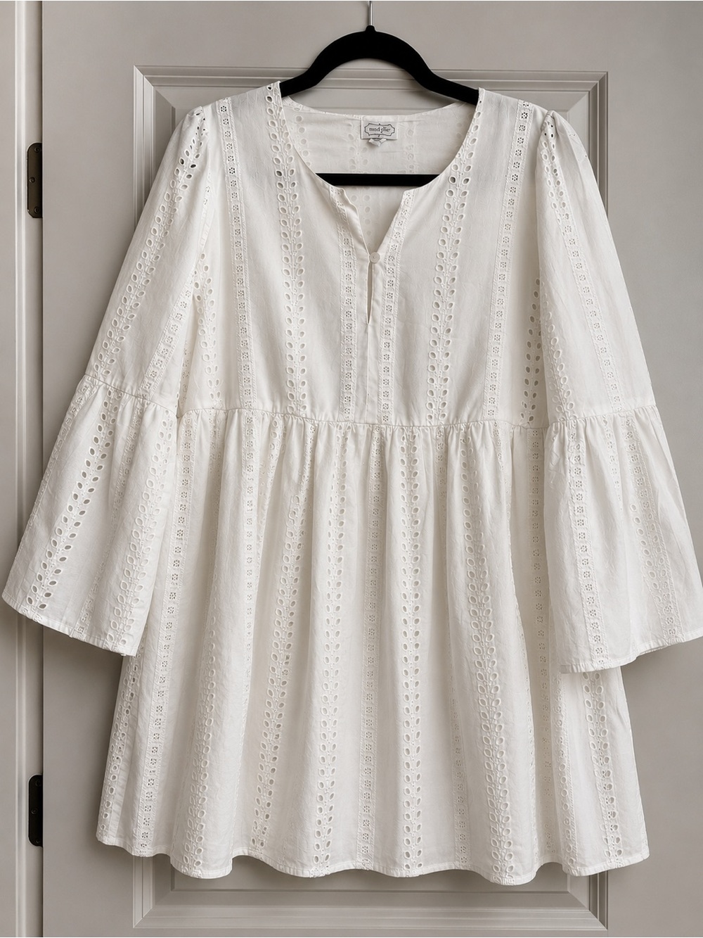 Mud Pie White Eyelet Peasant Tunic